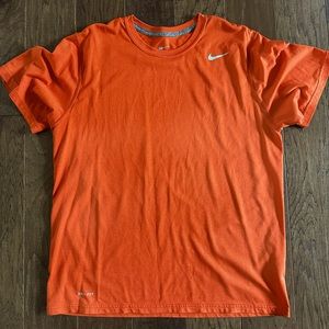 Men’s Nike t shirt size large